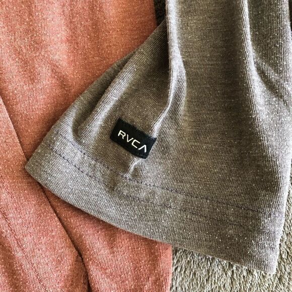 RVCA PTC Pigment Dyed Hooded Color blocked Long sleeve - Picture 7 of 9